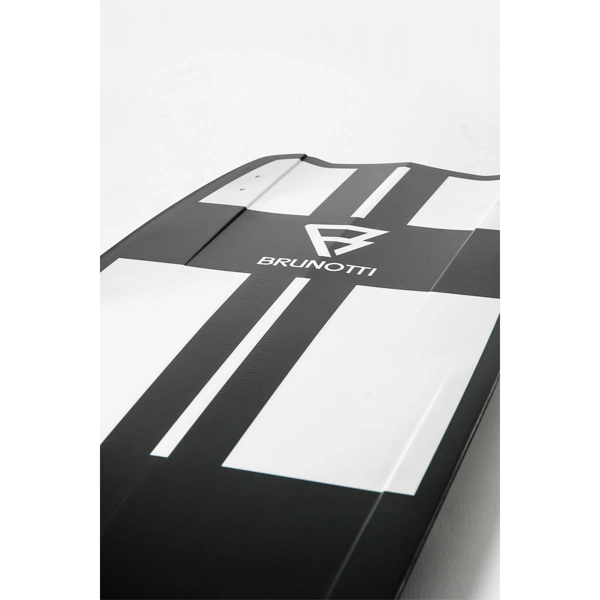 Brunotti Dimension Galatic Twintip Kiteboard M G10 Finner 5 Brunotti Dimension Galatic Twintip Kiteboard M G10 Finner - Billede 5